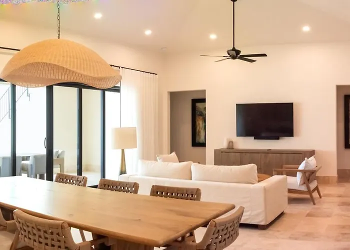 Luxury In Diamante Cabo San Lucas